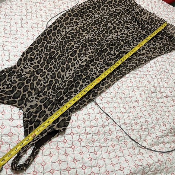 Arden b leopard print  silk slip style dress - Picture 9 of 9